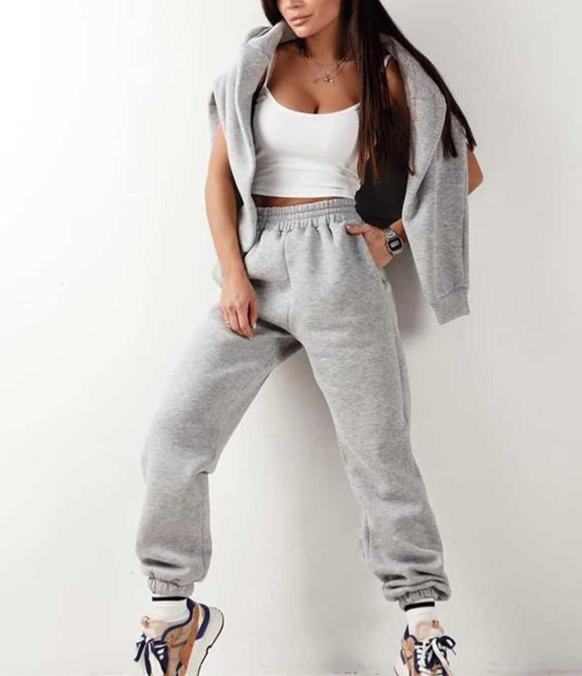 Casual gray women's jogger set from LS Fashion with elastic waistband and cuffed ankles